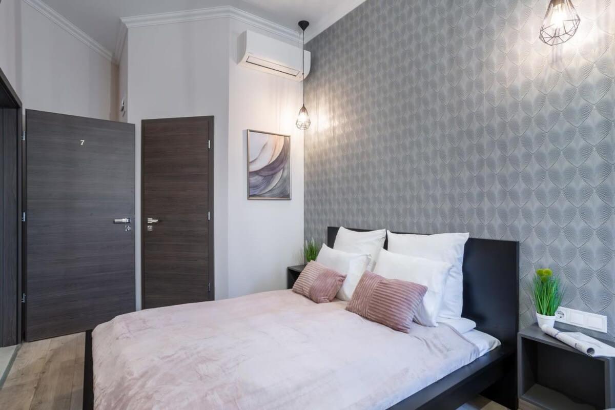 Extra Central And New Studio Budapeşte Dış mekan fotoğraf